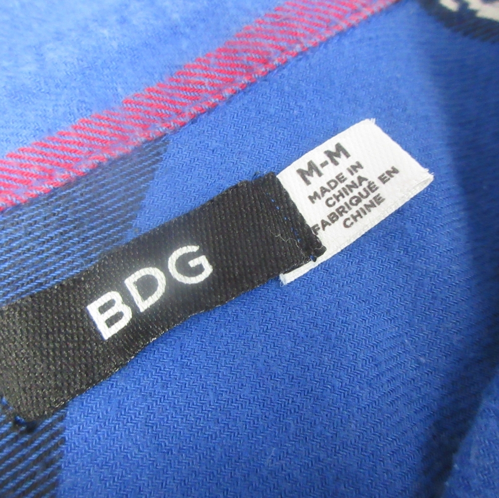 Urban Outfitters Plaid Aztec Stripe Flannel Shirt – Size Medium – Royal … - Picture 5 of 6